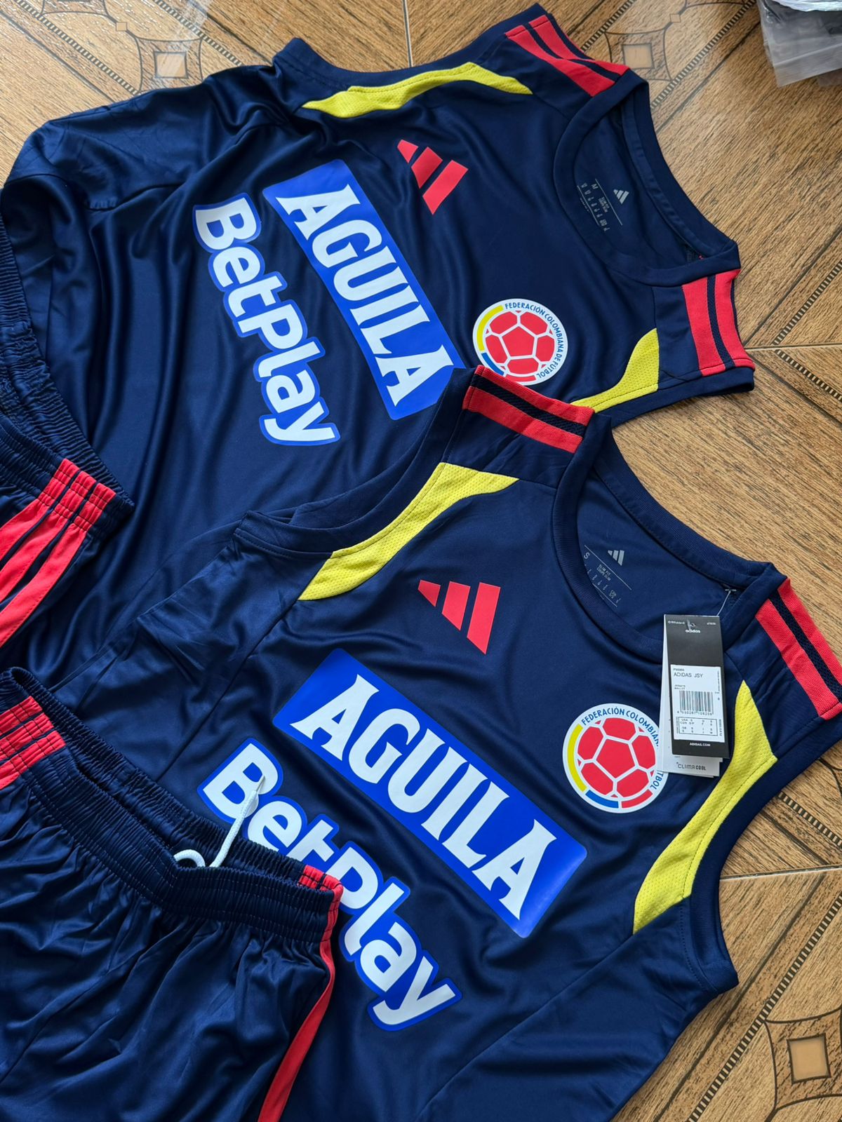 Musculosa Selección azul oscura